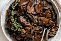 Sizzling Garlic Thyme Mushrooms