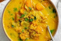 Hearty Butternut Squash and Lentil Soup