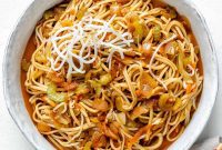 Easy Veggie Chow Mein A Delicious Plant-Based Bargain