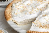 Velvety Vegan Coconut Dream Pie