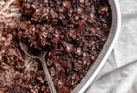 Decadent Chocolate Baked Oats: Smooth or Hearty