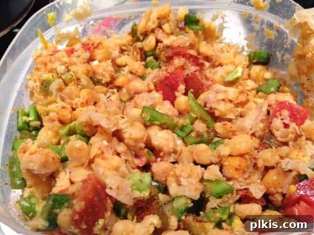 Frugal Vegan Feasts for One: Week 2 Progress 4 Chickpea salad in a container to go.