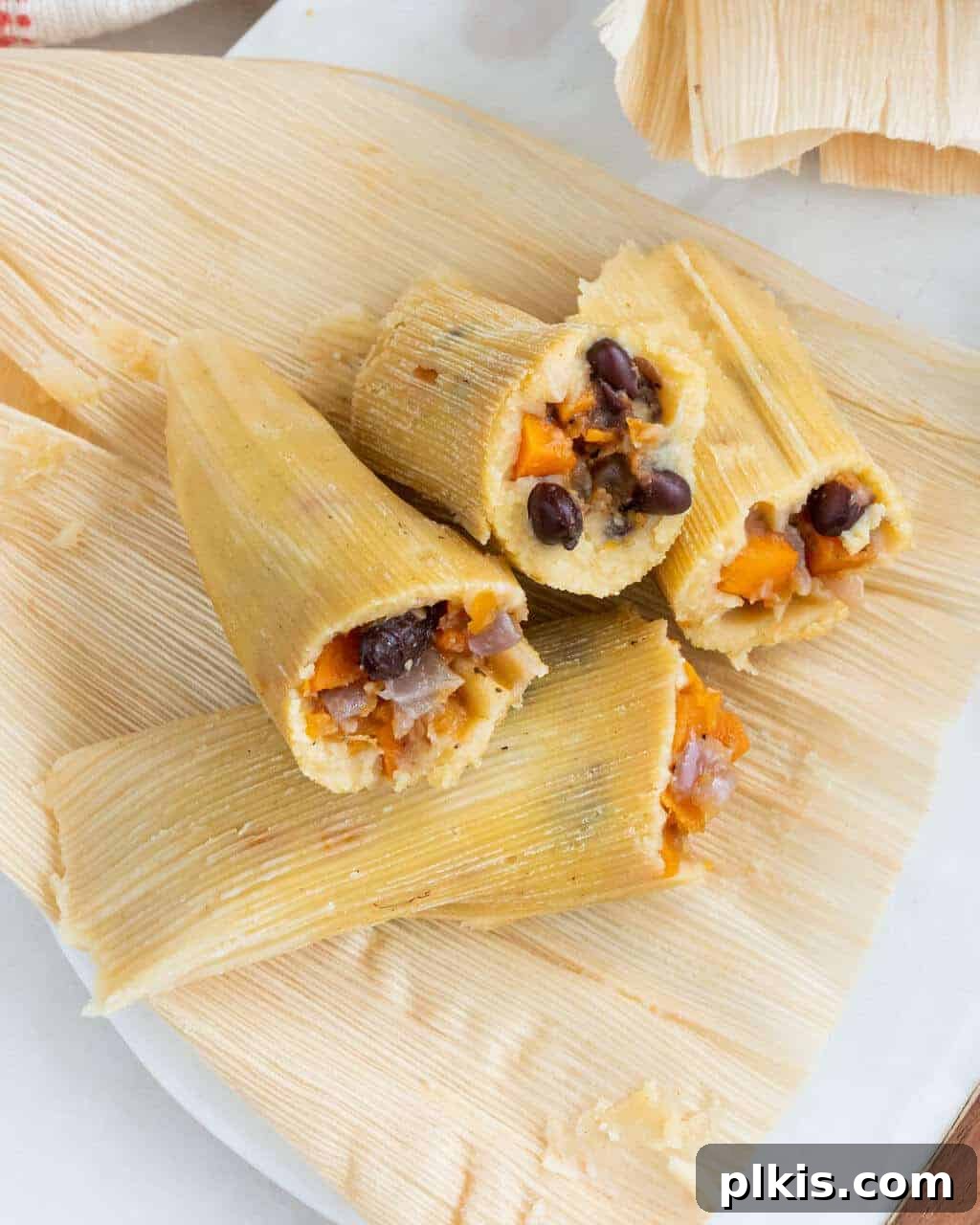 59 Creative Bean Can Hacks 2 four completed tamales on a light surface