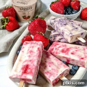 Siggis Popsicle Strawberry Blueberry Plant Based on a Budget 4