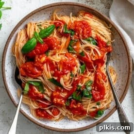 completed 15-Minute Cherry Tomato Basil Pasta in a bowl
