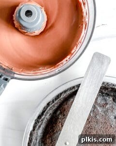 Decadent Vegan Peppermint Chocolate Pie 4 The blended pie filling is shown next to an empty pie crust, illustrating the next step in the preparation.