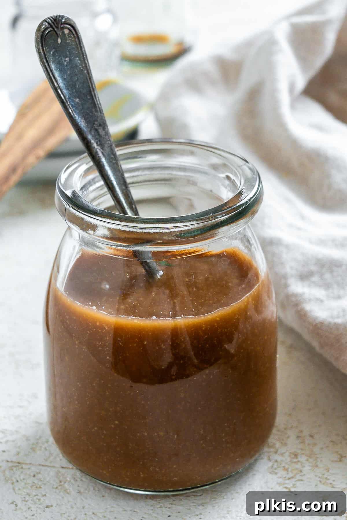 completed 2-Minute Oil Free Salad Dressing [Balsamic Vinaigrette] in a glass jar