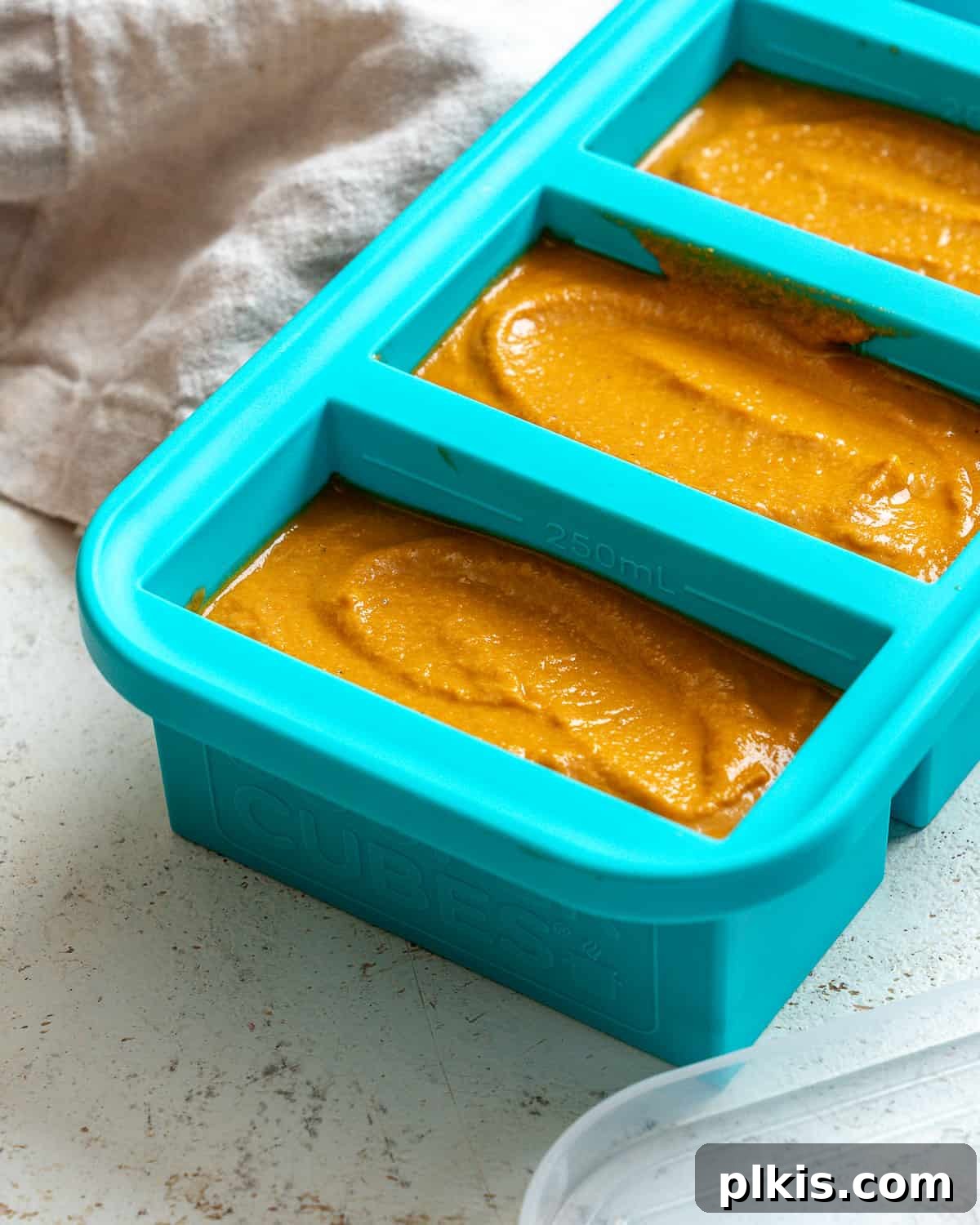Velvety Tomato Tofu Pasta Delight 9 Completed Creamy Tomato Tofu Pasta Sauce stored in individual separators, ready for meal prep