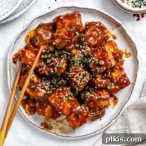 Completed General Tso's Tofu plated, ready to serve.