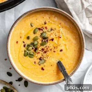 completed Roasted Pumpkin Soup in bowl