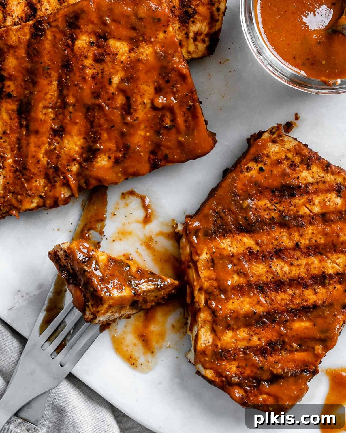 Next-Level Grilled Tofu Steaks 13 Artistically plated grilled tofu steaks, showcasing the deliciousness of plant-based grilling