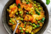Spiced Potato & Pea Curry Made Simple