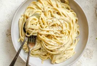 Creamy Vegan Cauliflower Alfredo Sauce Recipe